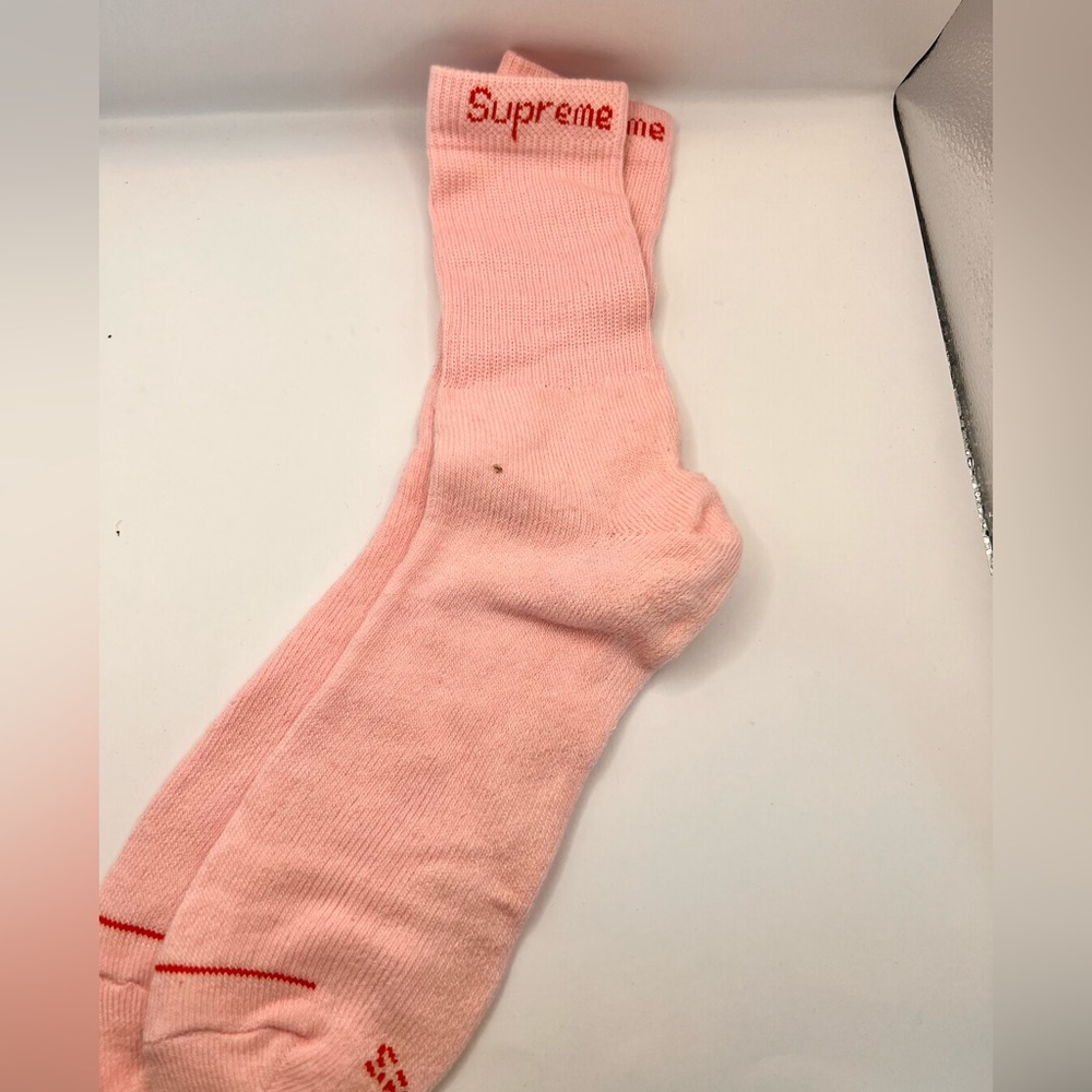 PINK supreme/Hanes socks
